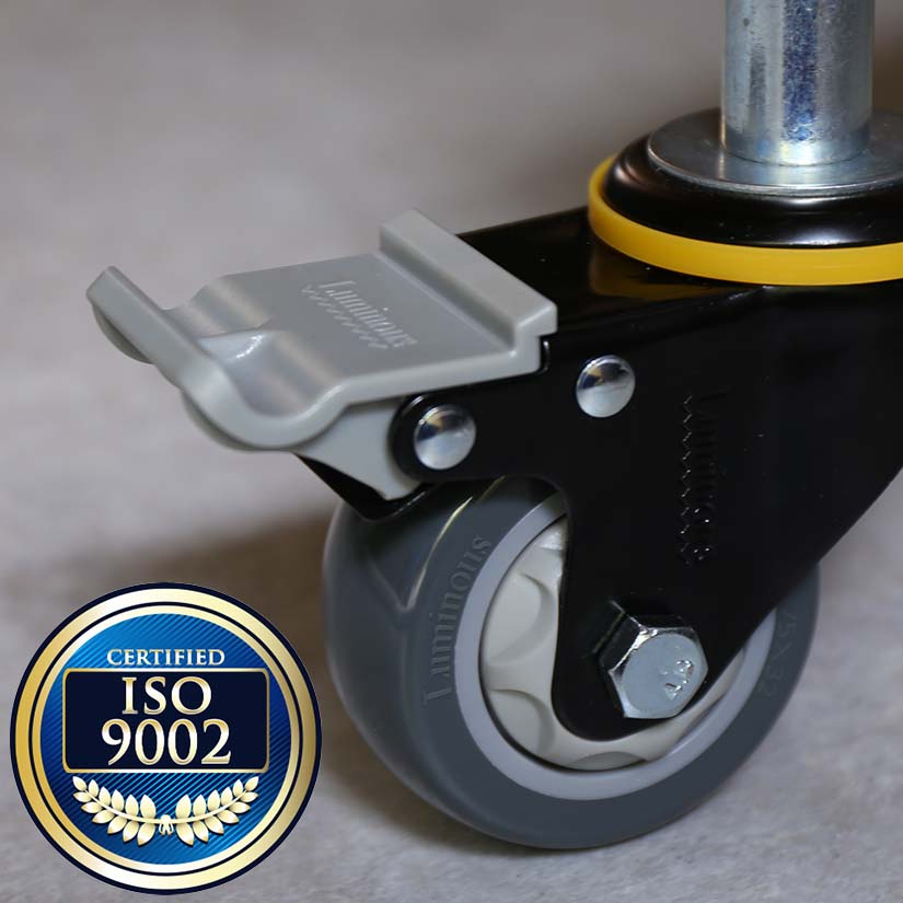 <span>ルミナスロゴが安心の証</span>品質保証の国際規格「ISO-9002」。ルミナスの刻印、ロゴは高品質の信頼の証なのです。